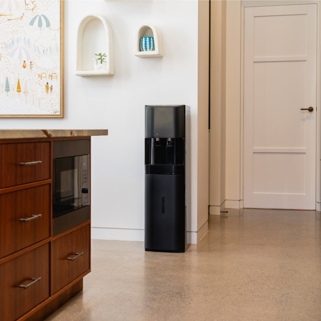 Premium Freestanding Water Filtration System - Black - <strong>Monthly Hire</strong>