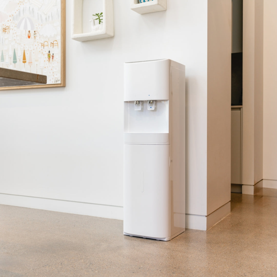 Premium Water Cooler (White) – Bottom Loaded (+ 4 free 15L bottles) - <strong>Annual Hire</strong>