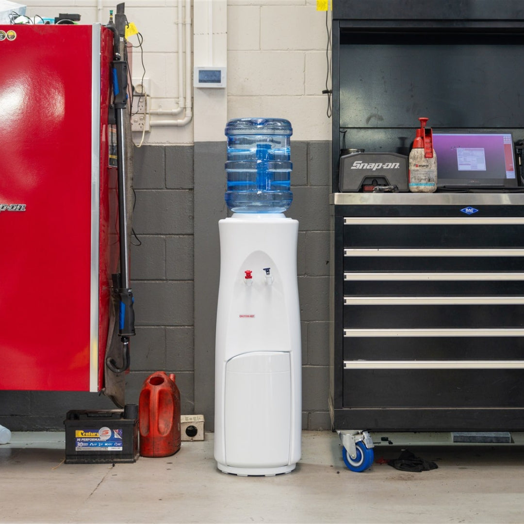 Water Cooler (+ 4 free 15L bottles) - <strong>Annual Hire</strong>
